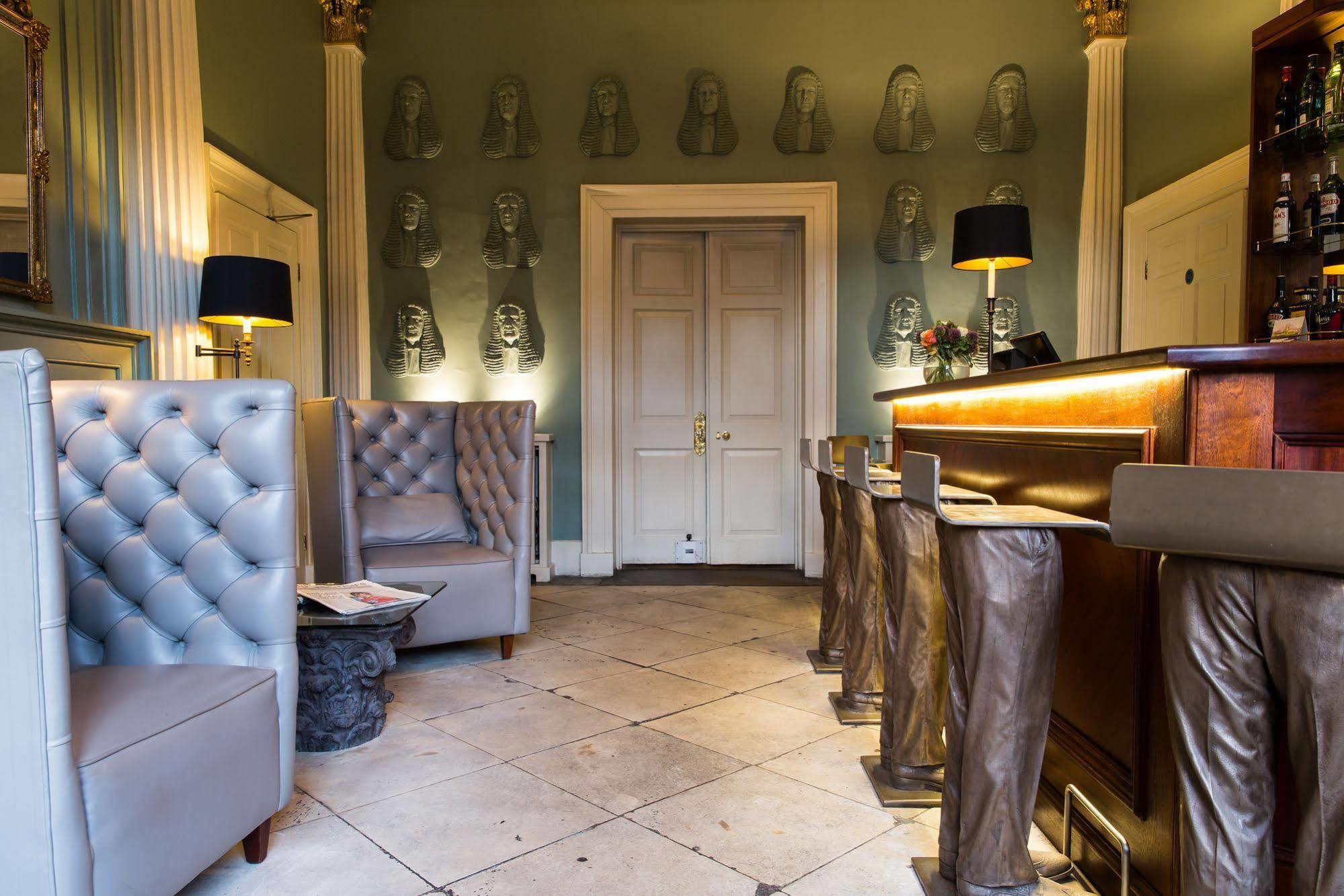 Judge'S Lodging York Zewnętrze zdjęcie The bar at the hotel